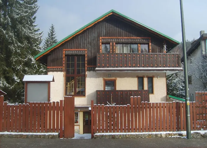 Villa Contra