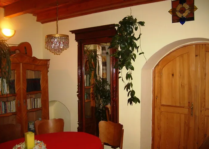 Villa Contra