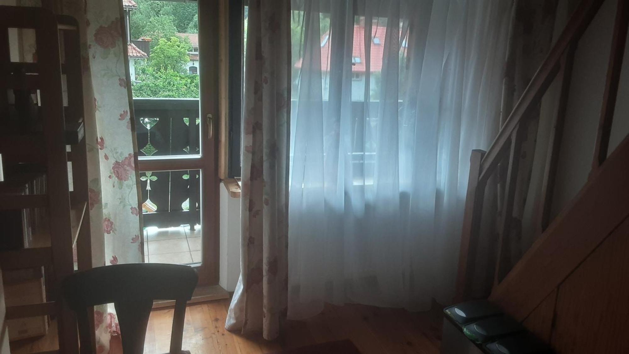Homestay Contra *